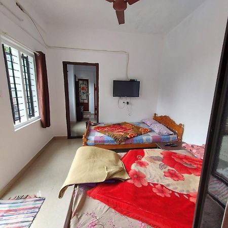 Greenpepperhomestay Munnar Anaviratty Bagian luar foto