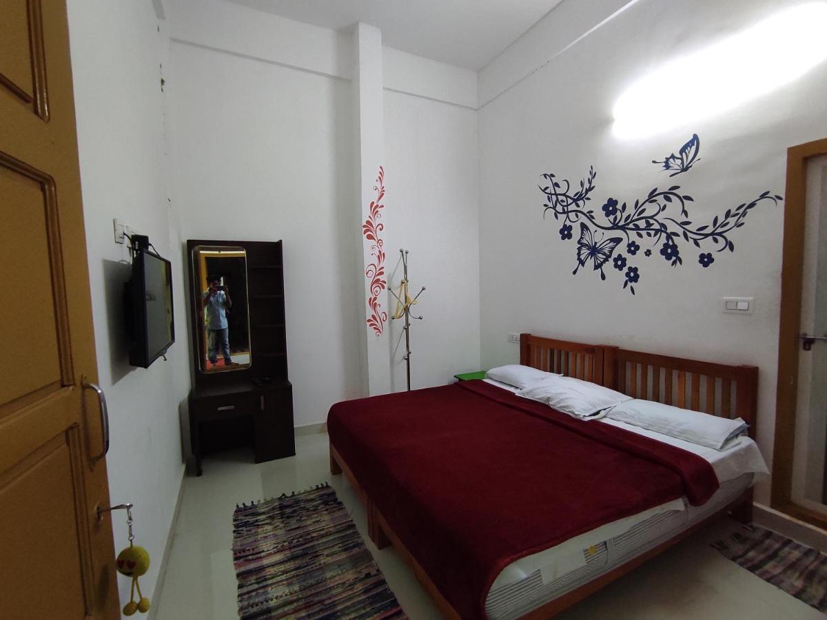 Greenpepperhomestay Munnar Anaviratty Bagian luar foto