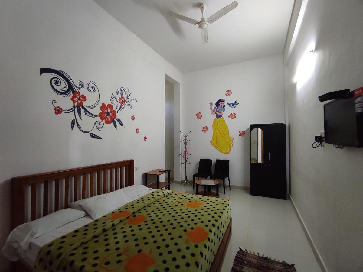 Greenpepperhomestay Munnar Anaviratty Bagian luar foto
