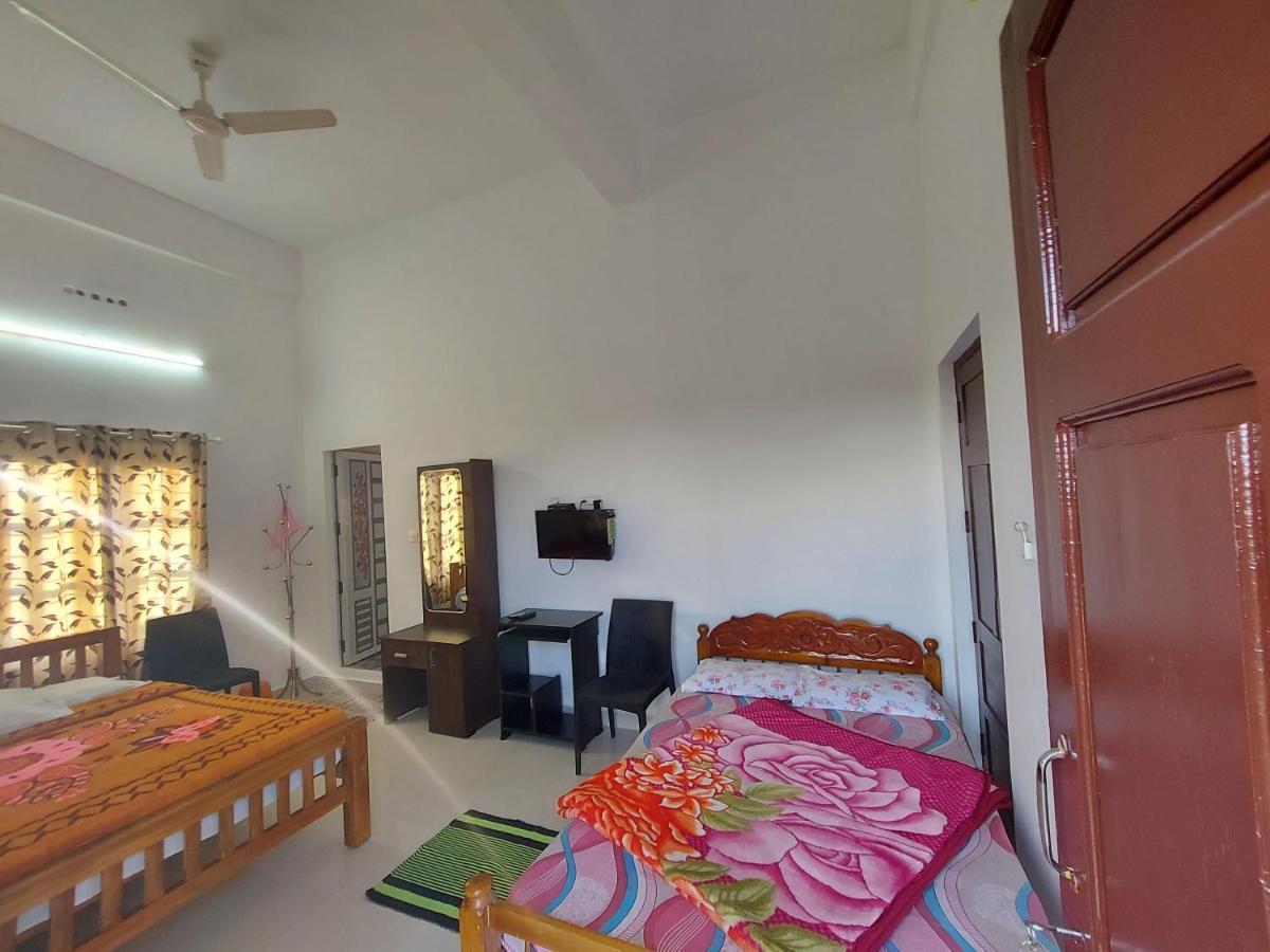 Greenpepperhomestay Munnar Anaviratty Bagian luar foto