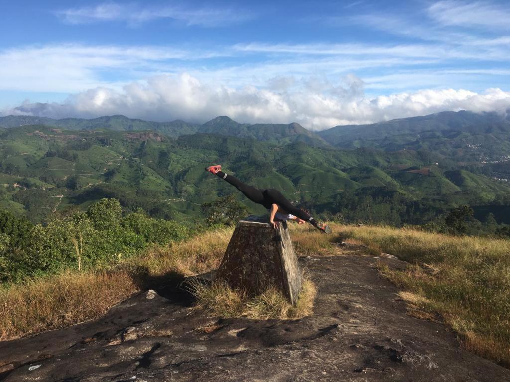 Greenpepperhomestay Munnar Anaviratty Bagian luar foto