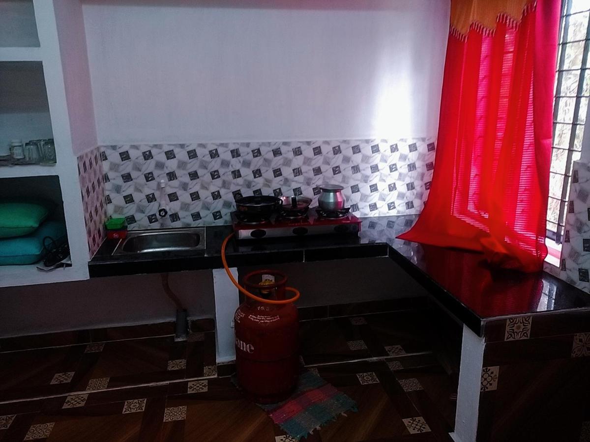 Greenpepperhomestay Munnar Anaviratty Bagian luar foto