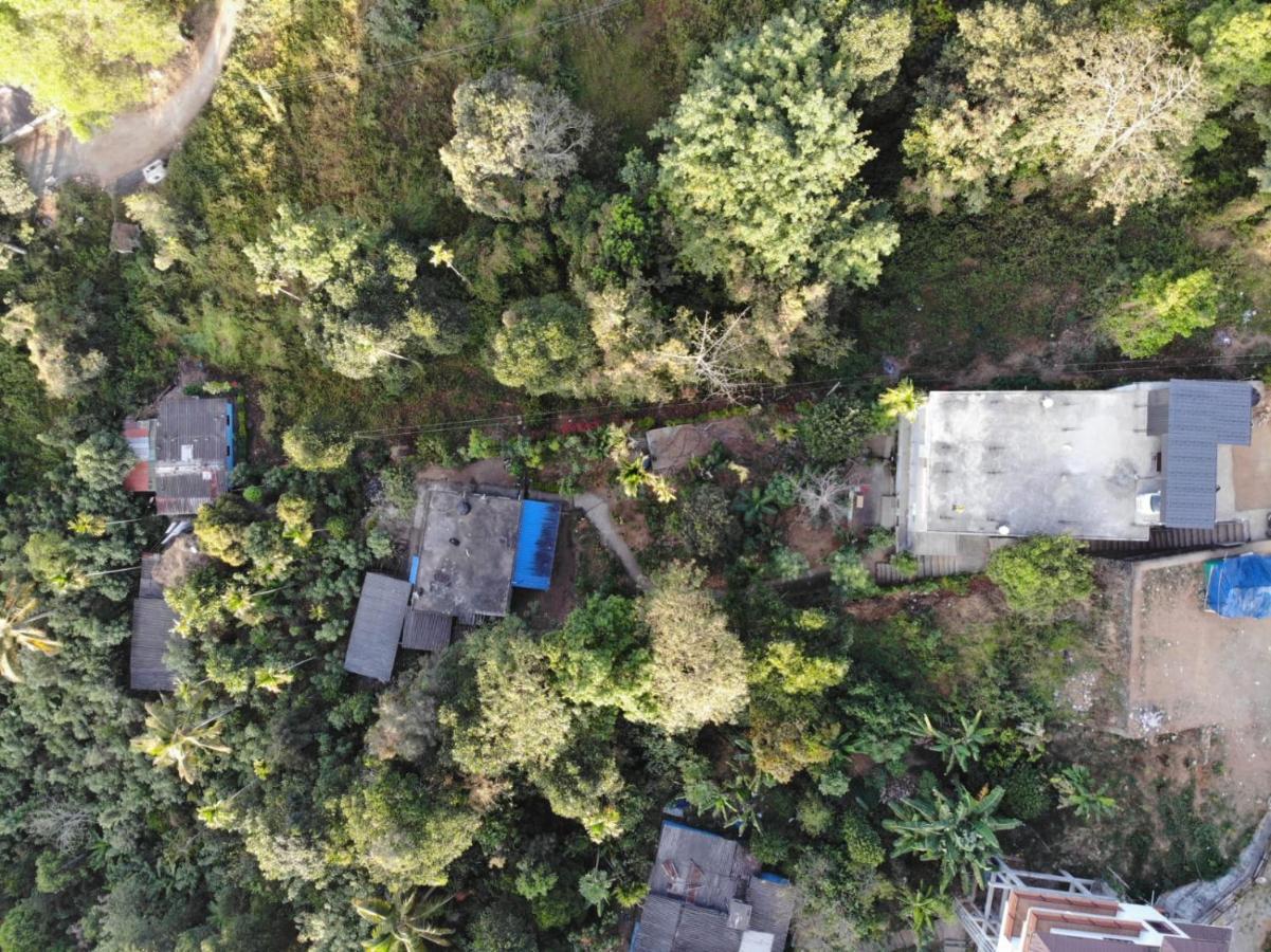 Greenpepperhomestay Munnar Anaviratty Bagian luar foto