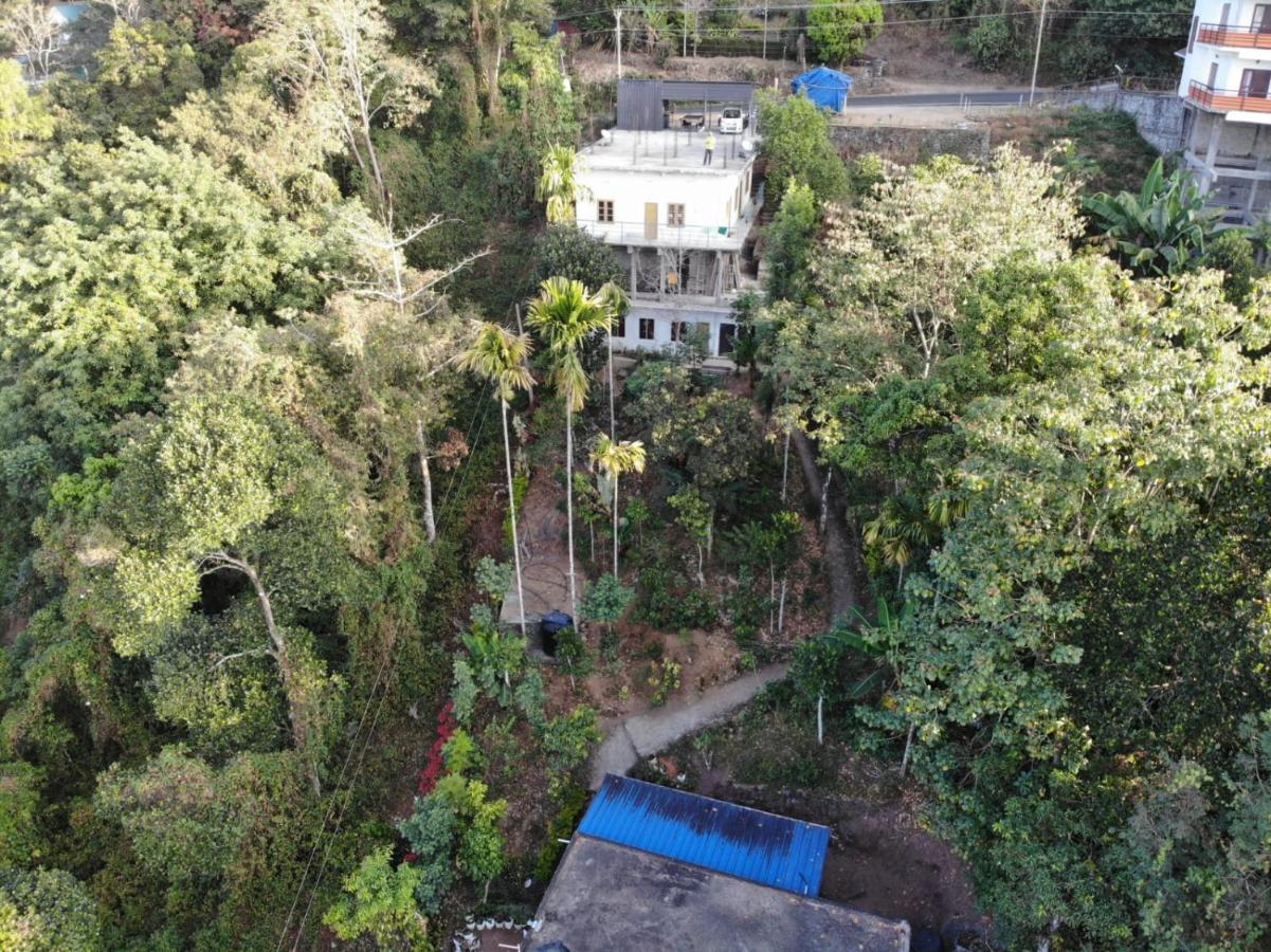 Greenpepperhomestay Munnar Anaviratty Bagian luar foto