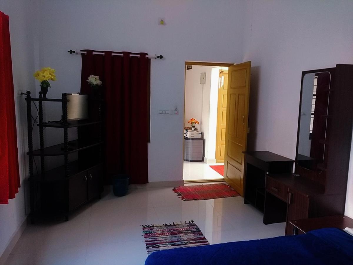 Greenpepperhomestay Munnar Anaviratty Bagian luar foto